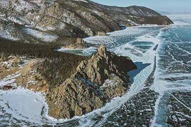 CBA球员集训备战，展现团队合作精神，cba球员训练日程